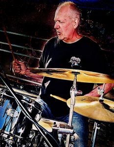 Thomas Kohls: Drums & Percussions